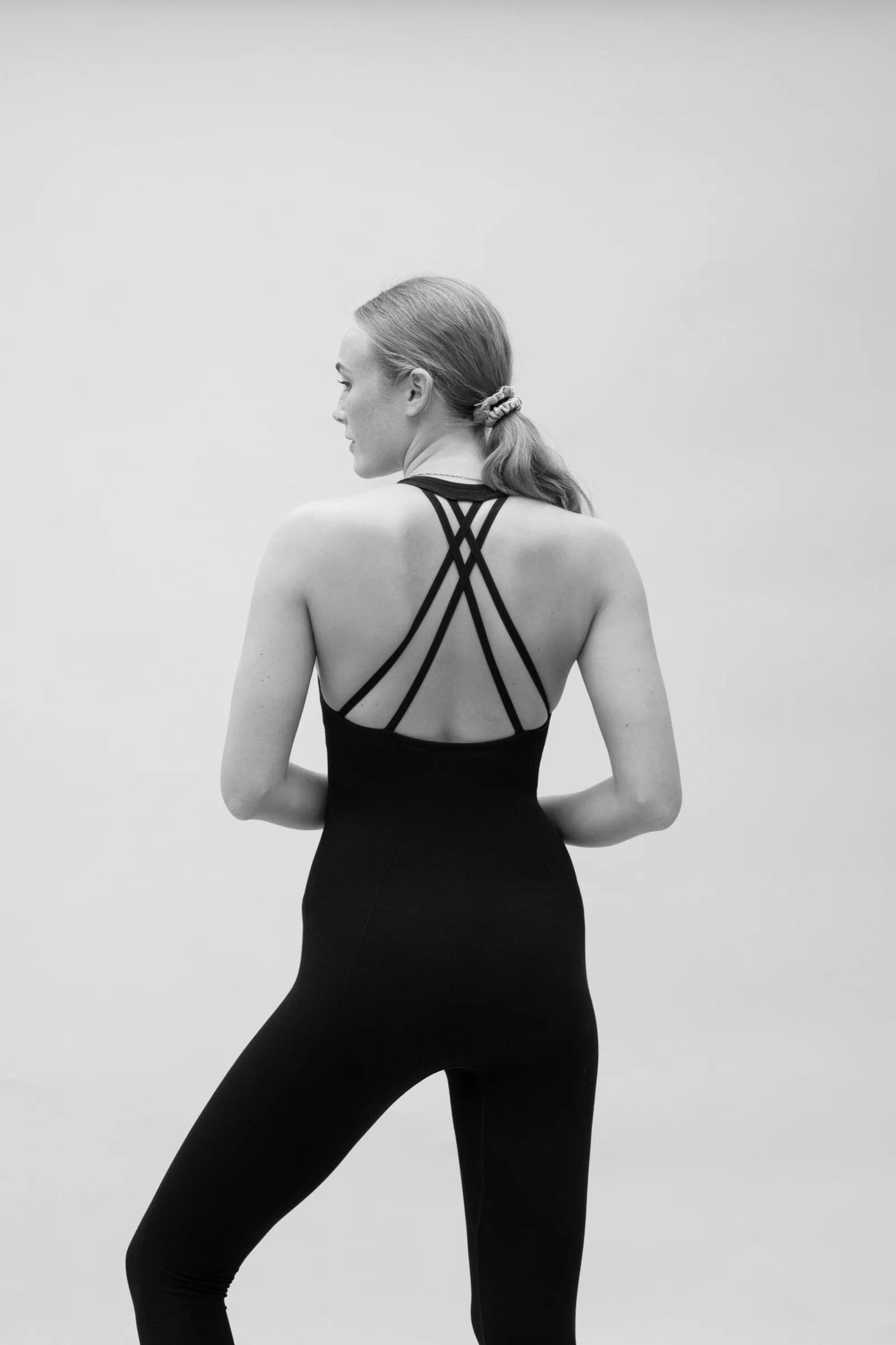 Hellena- Pieces Yoga Workout Set. - Joylyan Wear